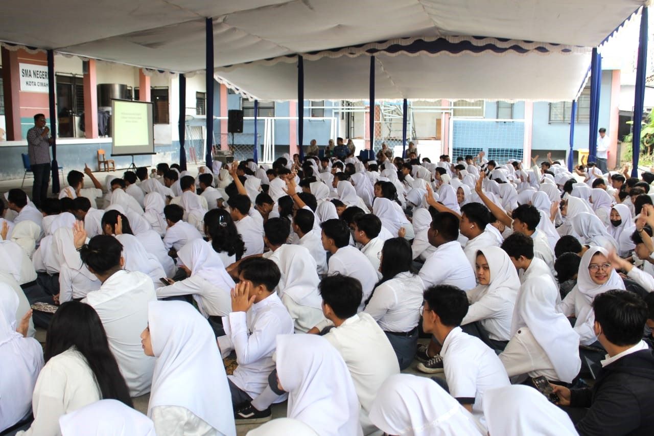 Sosialisasi pengawasan partisipatif di SMAN 1 Kota Cimahi, Jumat (17/11/2023)