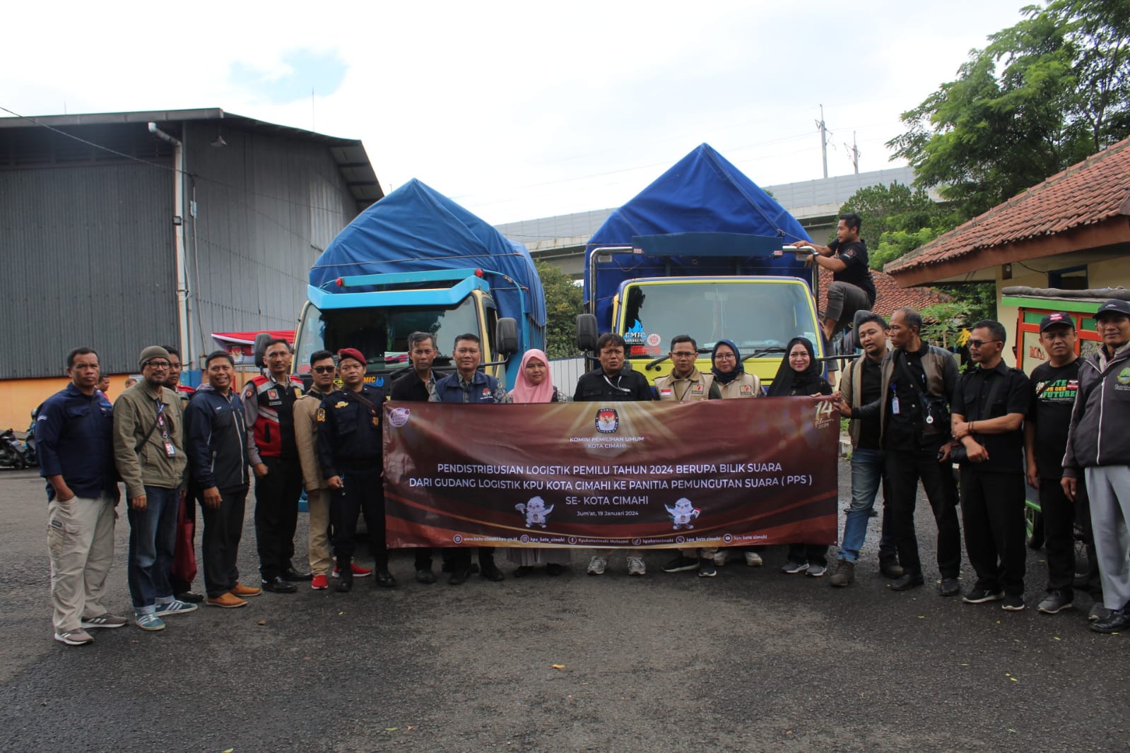 Pengawasan distribusi bilik suara