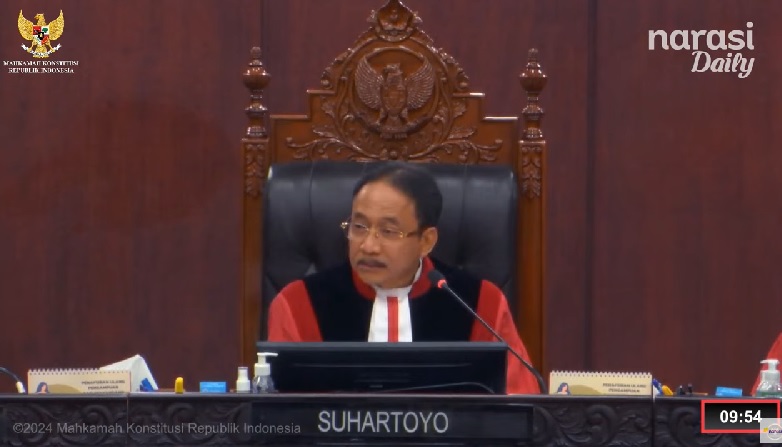 Sidang MK-Suhartoyo