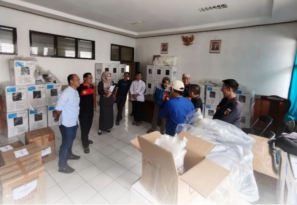 Jabar Monitorng Distribusi Logistik PSU Tasik