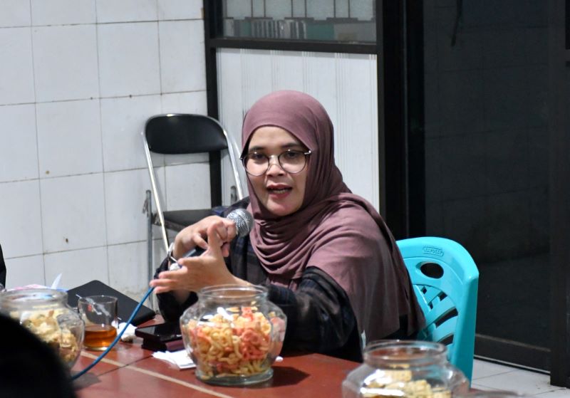 LOLLY DI SIGEDANG