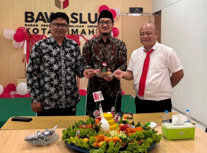 TASYAKURAN HUT BWS CMH