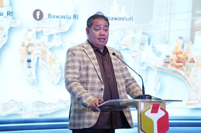 HERWYN MALONDA IKP