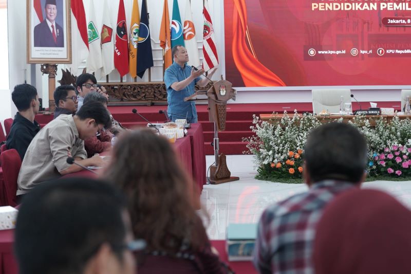TOTOK HARIYONO 