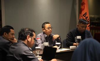 PUADI HACHKTON JAKARTA